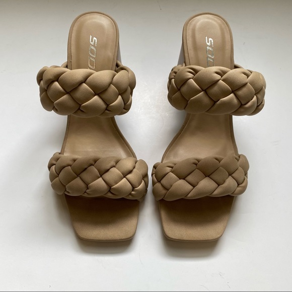 Soda buggy tan braided wood thick heel sandals - Picture 3 of 7